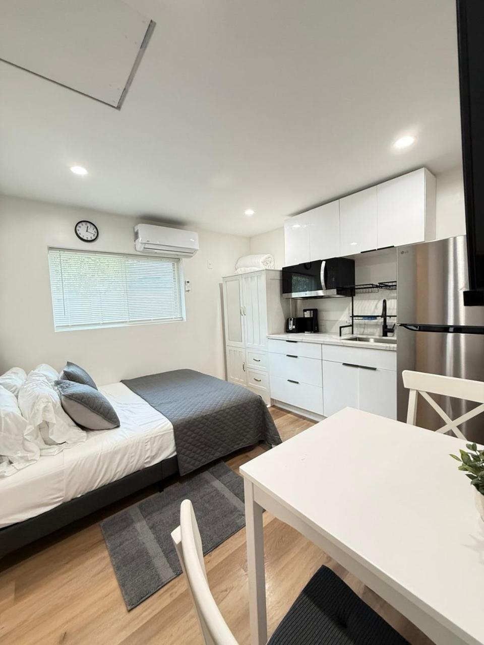 Modern Studio Stylish &Cozy Ieft Unit Los Angeles Exterior photo